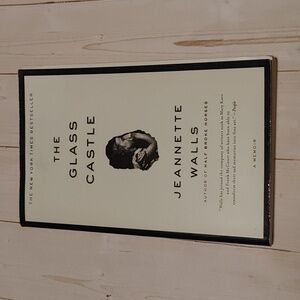 The Glass Castle Adult Non Fiction Memoir Book By Jeanette Walls Softcover
